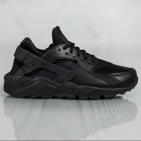 NEW Nike Air Huarache run triple black shoes - Picture 2 of 8